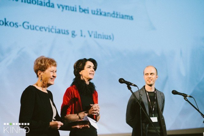 Festivalio direktorė Gražina Arlickaitė, Švedijos ambasadorė Lietuvoje Cecilia Ruthström-Ruin ir festivalio organizatorius Egidijus Mardosas Kristinos Kaziliūnienės nuotrauka 