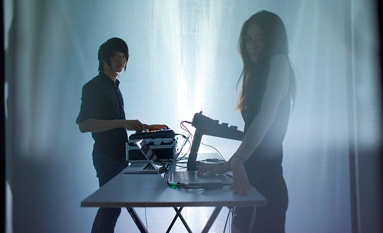 Late Speculations - Nonotak (Japonija) Insanitus archyvas