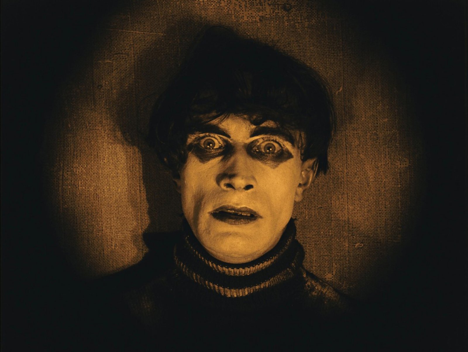 Kadras iš filmo „Das Cabinet des Dr. Caligari“